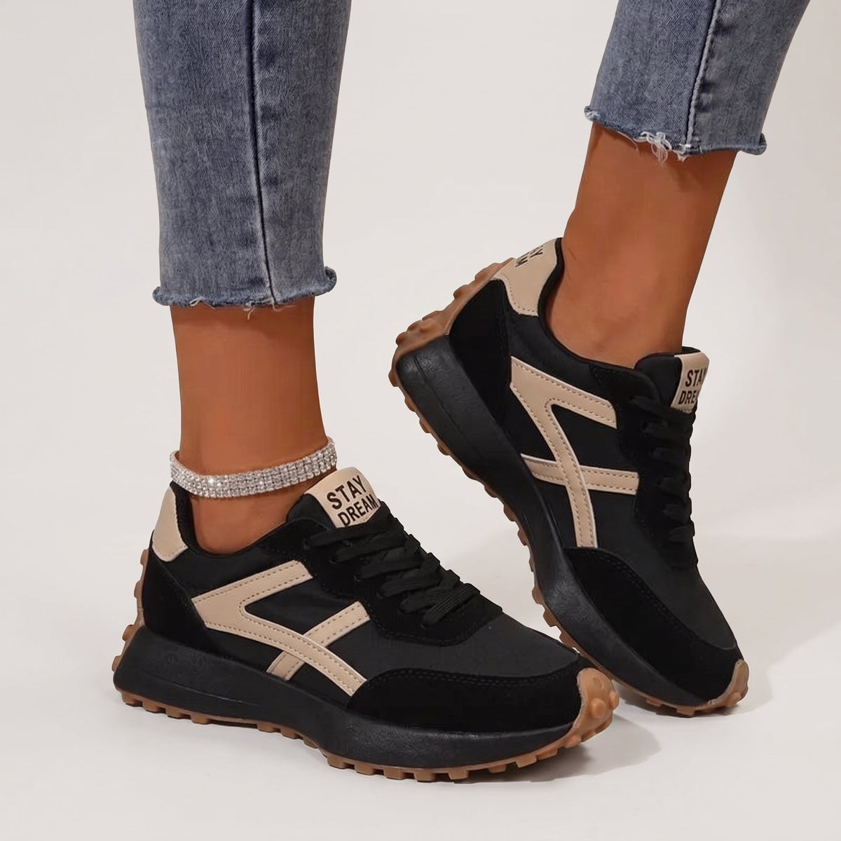 Cassidy - Baskets orthopédiques rétro