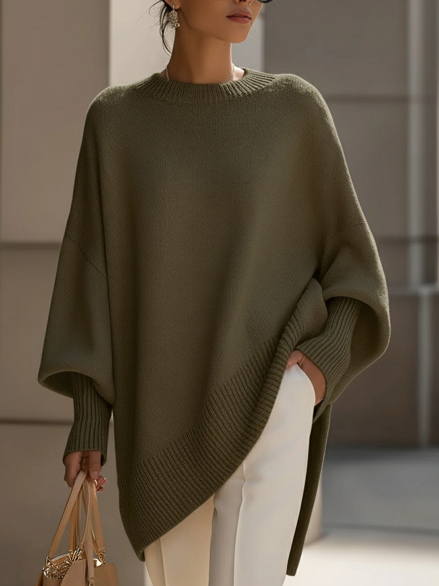 Pull oversize drapé vert olive à large encolure