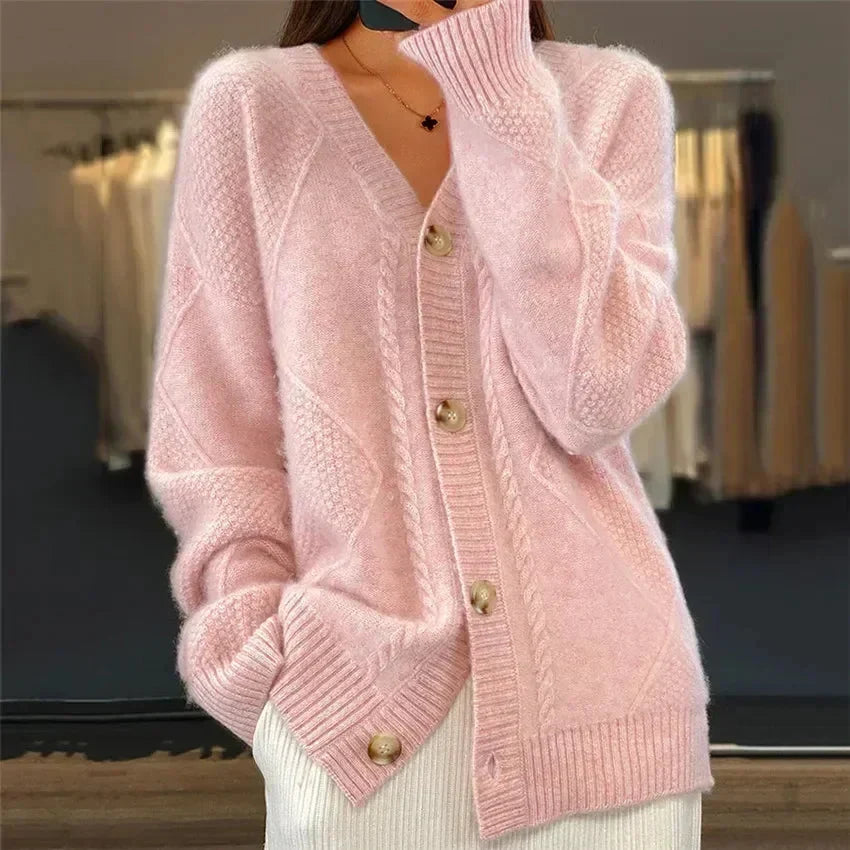 Amandine | Cardigan boutonné col V à maille losange, pièce du quotidien