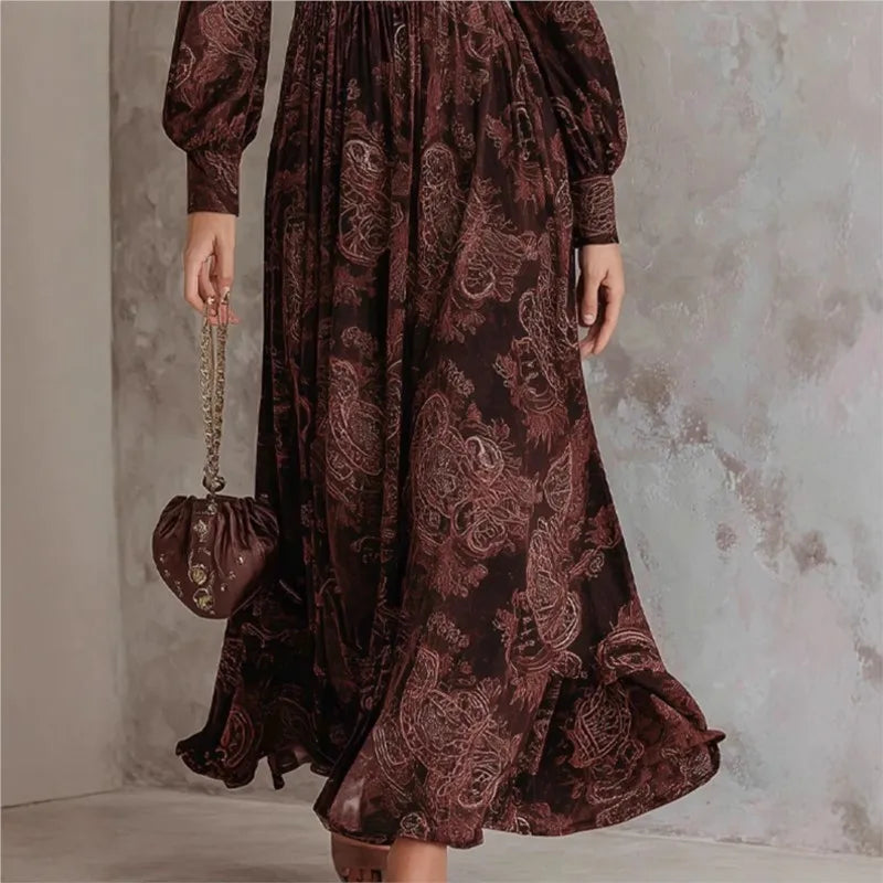 Delilah | Robe longue à imprimé paisley et col en V