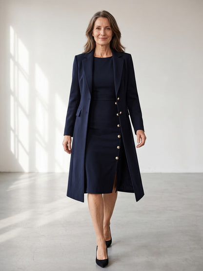 Séverine | Ensemble blazer long et robe sans manches à boutons dorés