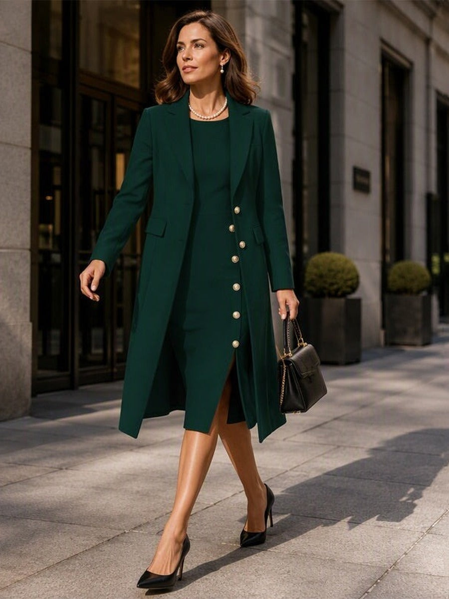 Séverine | Ensemble blazer long et robe sans manches à boutons dorés